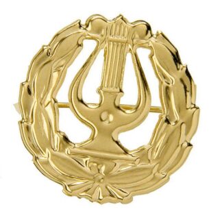 Laatukoru, Kultainen ylioppilaslyyra / äidinlyyra rintalyyra, 14K keltakultaa