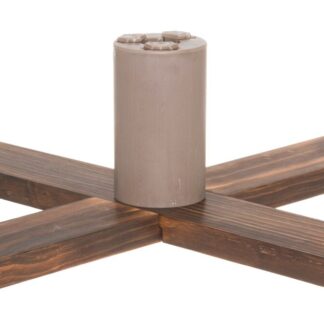 Winteria puinen kuusenjalka tekokuuselle