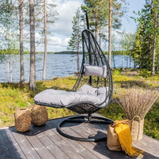 Lepo riipputuoli ja teline musta, harmaa pehmuste