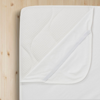 Familon Hotel Style Lux Light-petauspatjansuojus120x200 cm valkoinen