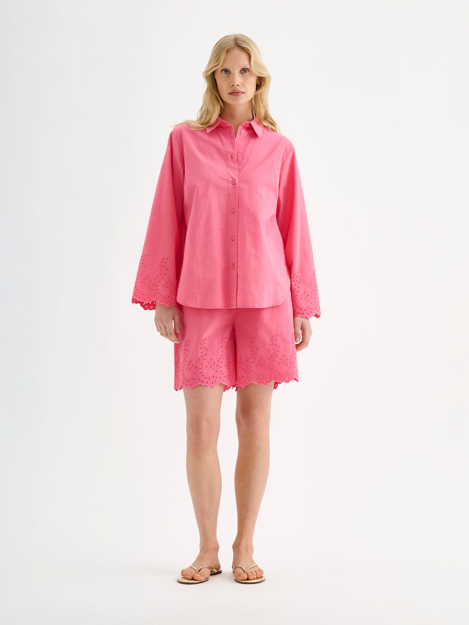 Nanso SEVILLA shortsit - pinkki