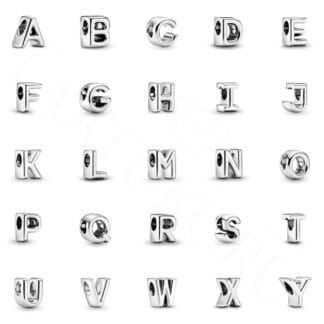 Pandora Moments Letter kirjainhelat A-Z, hopeaa