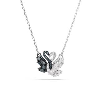Swarovski Swan riipus, vaalea metalli ja mustat kristallit, 5705721