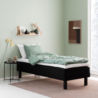Unia Hotel 3 runkopatjasänky 90x200 L musta Inari 100, prof vm, wenge jalat