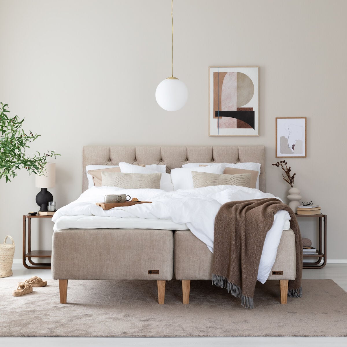 Unia Platina runkopatjasänky 180 L Stylex, tammi jalat, beige Vogue 02