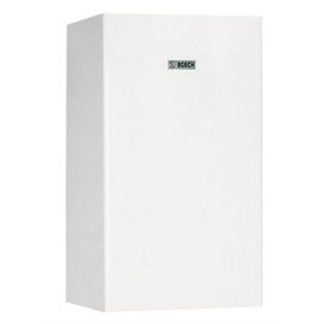 BOSCH 65 litran seinäkiinnitteinen lämminvesivaraaja ST 65 EUROPUR. Voidaan käyttää puskurisäiliönä 6 kW:iin asti.