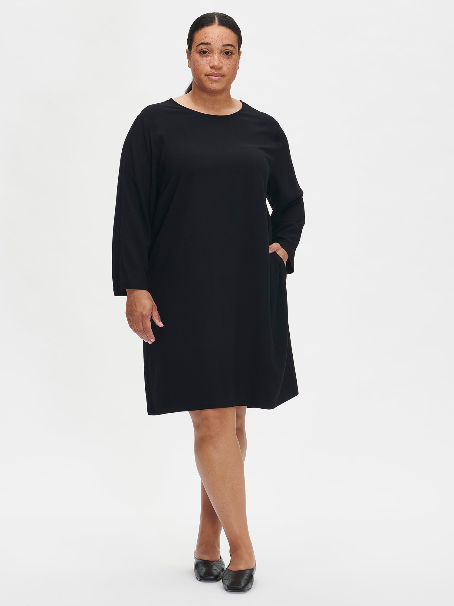 Nanso PIRITTA kangasmekko - musta-34